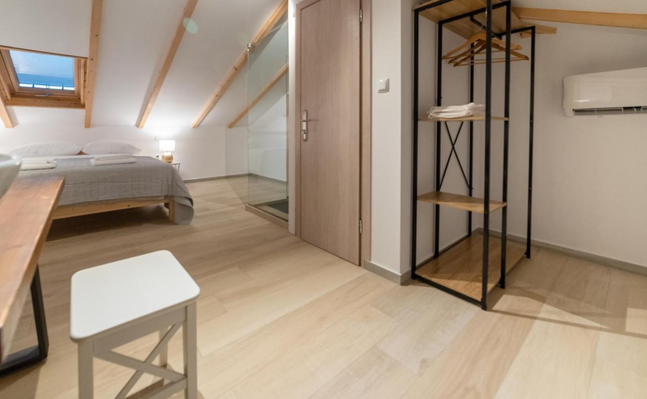 Ionis Apartments Preveza Esterno foto