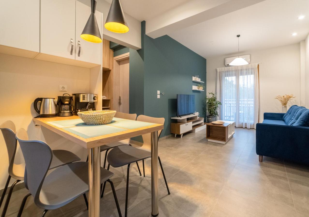 Ionis Apartments Preveza Esterno foto
